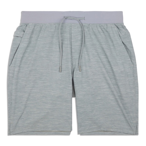 T.H.E. Short LuLulemon - Picture 2 of 3